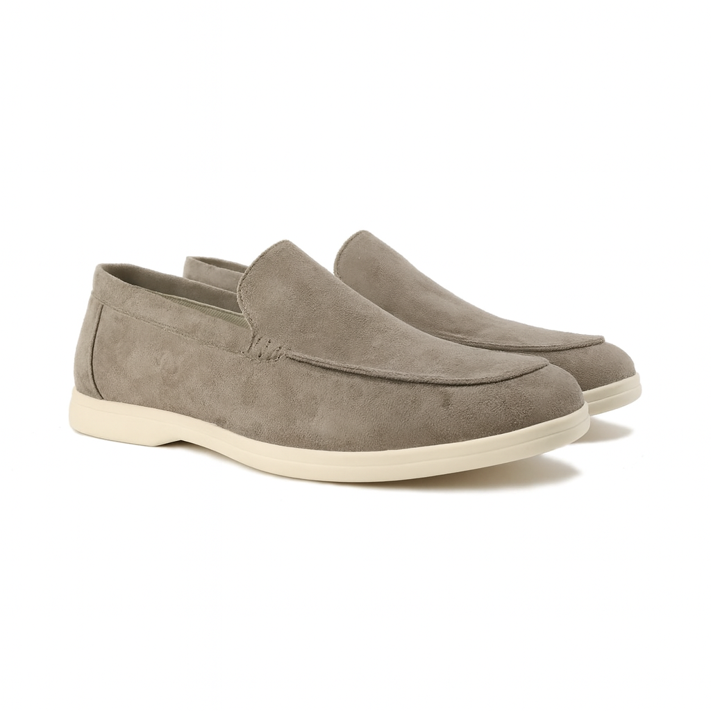 THE CLASSIC LEATHER TRAINER